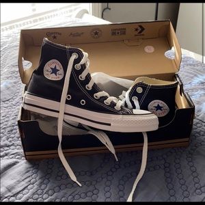 Hello!!!! Black Converse. Women’s 5, Men’s 3. Perfect condition, never worn.